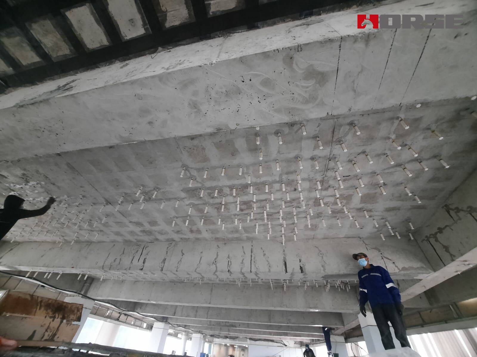Crack Repair with HM-120L Injection Crack Repair with HM-120L Injection